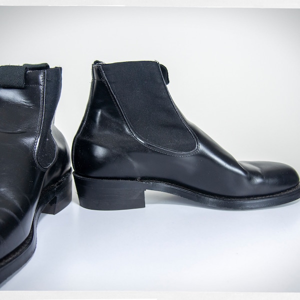 Vintage 80s Boots, Retro Engineer Boots, 70s Black Chore Boots, Black Chelsea Boots, Mens Vintage Fashion, Vintage Fashion, Unisex Boots
