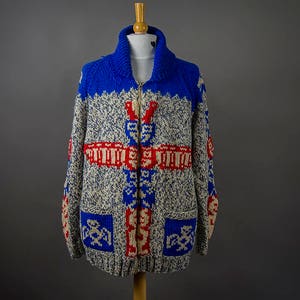 Vintage 60s Sweater, Mary Maxim Jumper, Totem Pole Sweater, Vintage 60s Hand Crafted Sweater,  Cowichan Sweater, Retro Canadiana Sweater