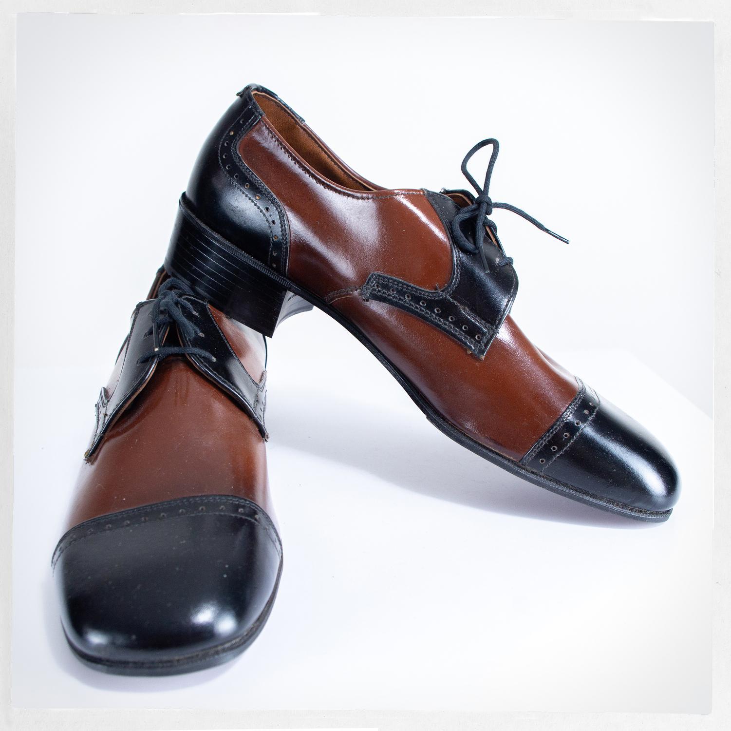 靴 Vintage square toe Leather Shoes il_fullxfull.6751750797_sk9d.jpg