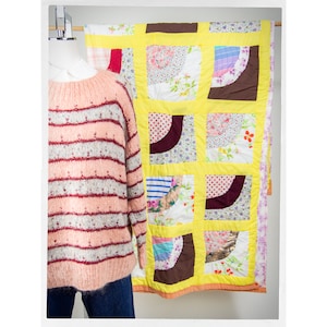 Vintage 90s Quilt, Handmade Quilt, Handcrafted Quilt, Cottage Decor, Country Decor, Rustic Decor, Arts and Craft Quilt, Patchwork Quilt