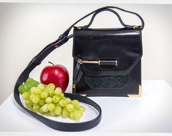 Retro Style Purse,  Crossbody Bag, Luxury Fashion, MACKAGE Shoulder Bag, Retro Crossbody Bag, Vintage Fashion,  Mom Style, Retro Satchel