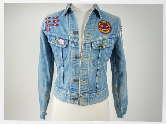 Vintage 80s LEE Jacket, Retro 80s Fashion Denim LEE Jacket Made in the U.S.A, Jean Jacket With Rifle Patches, Vintage Fashion, Vintage Denim - Etsy Vintage 80s LEE Jacket, Retro 80s Fashion Denim LEE Jacket Made in the U.S.A, Jean Jacket With Rifle Patches, Vintage Fashion, Vintage Denim - Etsy