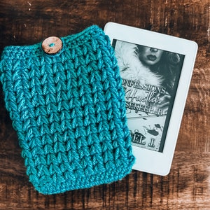 Crochet Kindle Paperwhite Case Cover | Handmade E-Reader Sleeve | Protective Crochet Kindle Cover