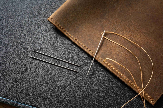 10 PCS High quality round end leather Needle ,Ballpoint leather needle for hand sewing ,leather sewing needles GJPGFZ