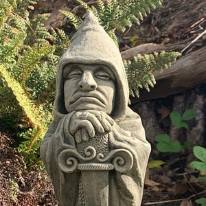 Jerry the Gate Keeper Stone Garden Ornament