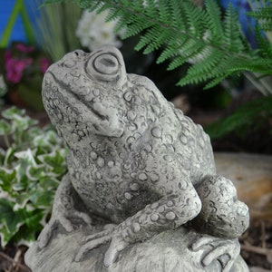 Ardie - The Toad Handmade Stone Garden Ornament