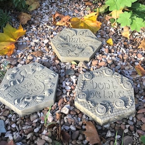 Alice in Wonderland Ornamental Stepping Stones Insect Drinkers Set, 3 Pieces Stone Garden Ornament image 1