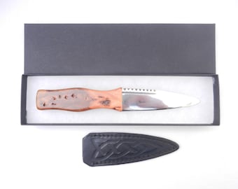 Burr Wych Elm Sgian Dubh: Scottish Highland Dress Knife