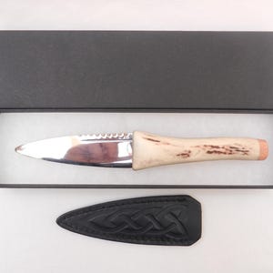 Natural Sgian Dubh: Red Deer Antler Scottish Knife with Leather Sheath