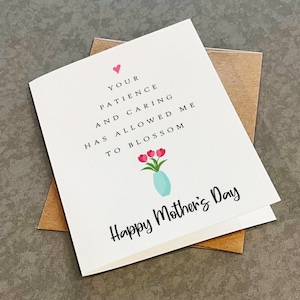 Carte de fête des mères patiente et attentionnée pour une mère extraordinaire, carte de voeux sur le thème des fleurs pour jardiner ou maman de plantes