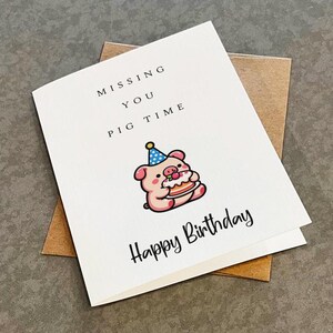 Carte d'anniversaire de l'heure du cochon : relation longue distance ou jolie carte d'anniversaire pour un membre de la famille de l'extérieur de l'État