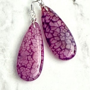 Magenta Agate Earring & Pendant Set, Teardrop Dragon Vein Agate on Cord or Chain image 2