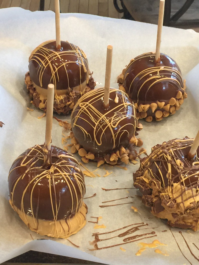 Hand-dipped Homemade Deluxe Caramel Apples - Etsy