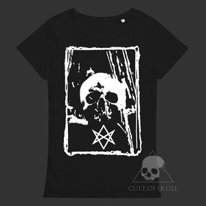 T-shirt da donna con esagramma. Maglietta con teschi. Magliette con teschi. Crowley. Buio. Orrore. Stregoneria. Maglietta gotica. Camicia gotica. Occultismo. Occulto