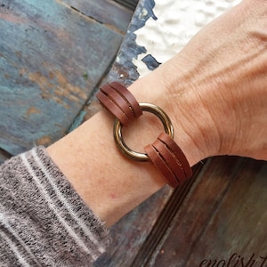 ★tow tow archive★ Maui Leather Bracelet Brown TBH12CDTB003 Leather Cuff Bracelet | Multi Strap Boho Hoop Wrap | Brown +