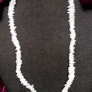 Vintgage Puka Shell Necklace With Screw Type Clasp