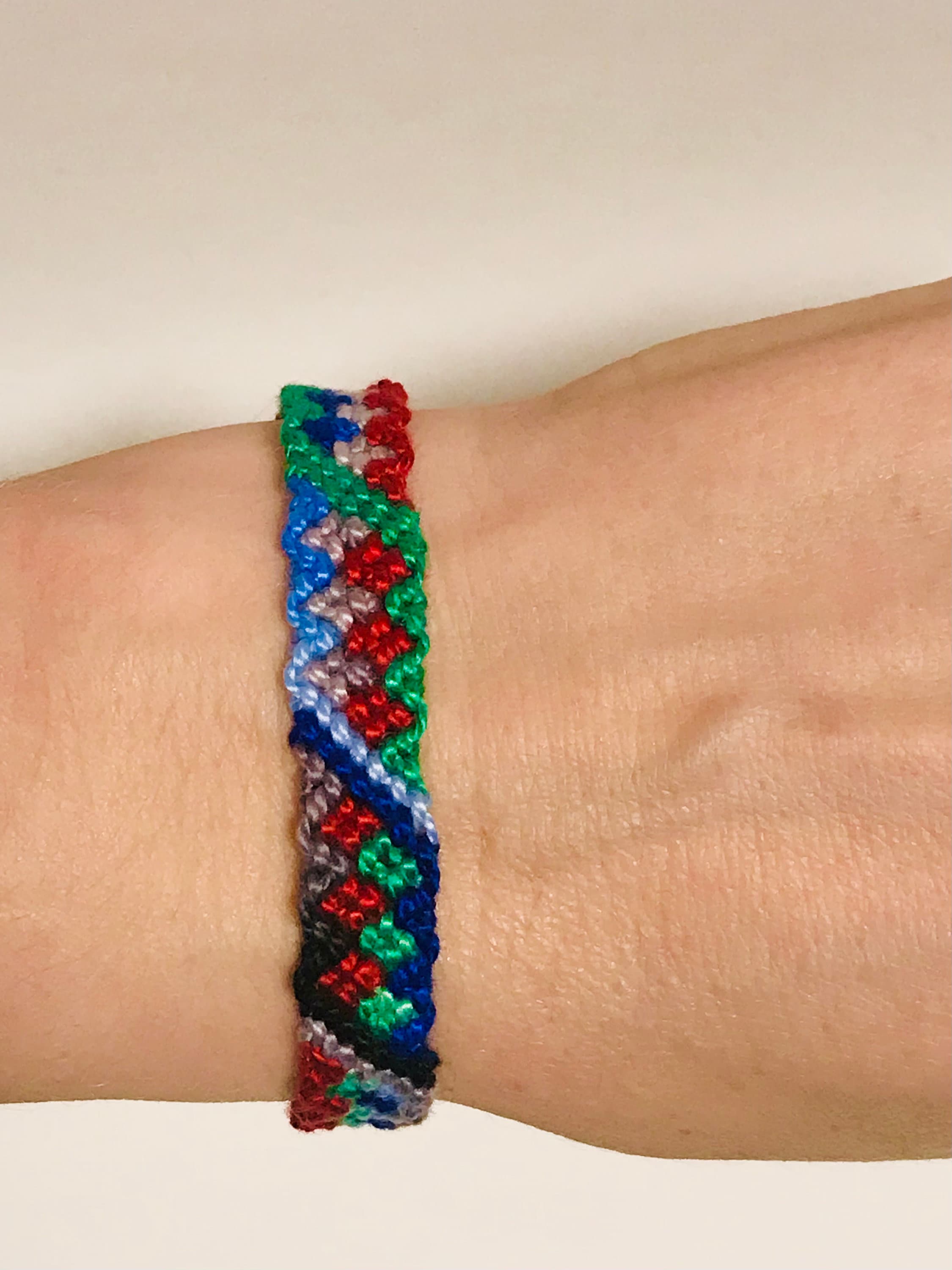 Friendship Bracelet Woven String Bracelet Diamond Zig Zag Etsy