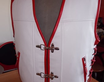 Biker vest.Quality lamb skin-white: 0,8-0,9mm thick. Light vest.