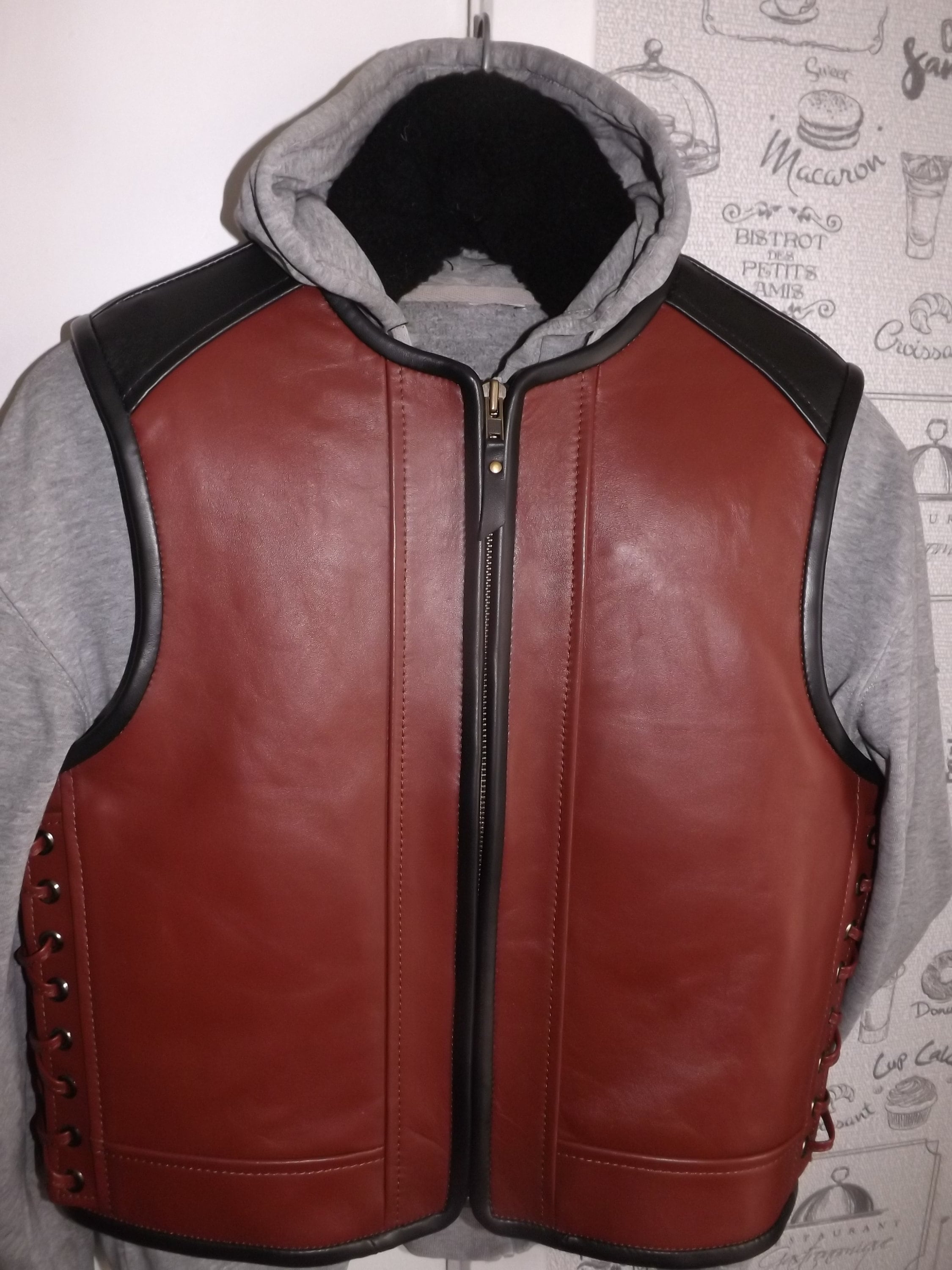 Men's Genuine Sheepskin Sleeveless Biker Vest | Slim Fit Quilted Zip-Up  Moto Lightweight Leather Waistcoat (X-Small, Black) at Amazon Men's  Clothing store