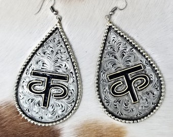Pendientes de plata hechos a mano con forma de lágrima. Personalizables. Estilo western. Regalo para vaqueras. Rodeo. Estilo suroeste. Colgantes.