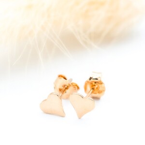 750 gold plated heart stud earrings, 18 carats women, sister, teen, Minimalist, Mother&#39;s Day gift, isabelleb, isabelle jewelry