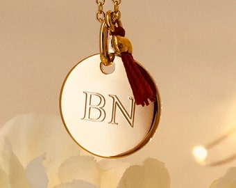 Collar personalizado de medalla y pompón - Collar grabado para hermana, amiga, mejor amiga, mamá, collar de mensajes - Joyería personalizada - isabelle b