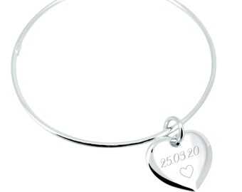Personalized Heart Bangle Bracelet for Women | Mother/Sister/Friend Bracelet | Friendship Bracelet | Engravable Medallion | Baby Gift | Valentine's Day