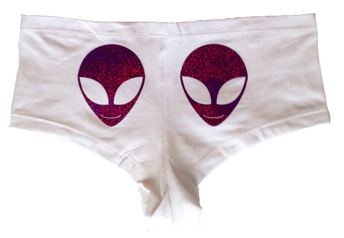 alien booty shorts
