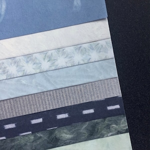Blauw vintage Japans papierassortiment voor collage en boek / papierkunst