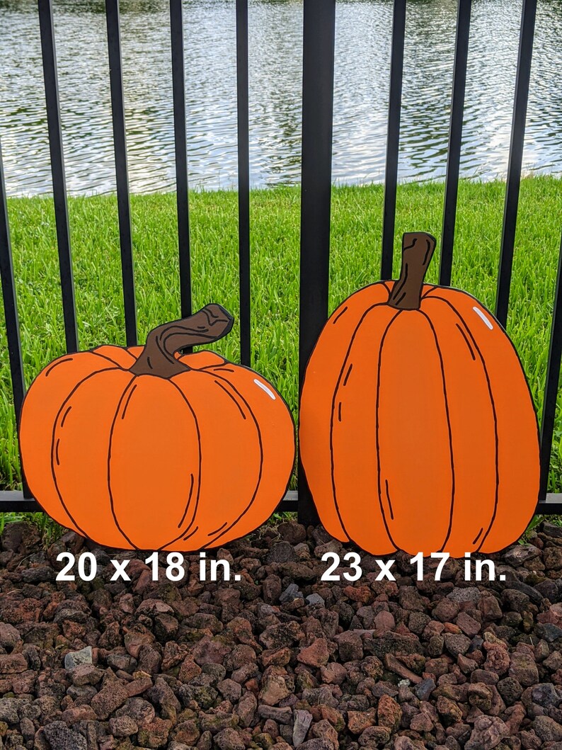 Thanksgiving PUMPKINS yard art / autumn thanksgiving decor /Halloween decorations / outdoor yard signs /pumpkin set / shops pumpkin yard signs