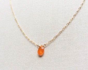 Carnelian Necklace, Carnelian Crystal Necklace, Carnelian Jewelry, Tiny Carnelian Necklace, Orange Necklace, Orange Stone Necklace, GN14