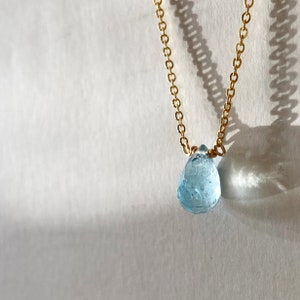 Aquamarine Necklace, Aquamarine Jewelry, Aquamarine, Aquamarine Crystal, Aquamarine Stone, Gold Dainty Necklace, Dainty Necklace, Tiny, GN3