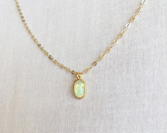 14K Opal Necklace, Opal Necklace Gold, Gold Opal Necklace, 14kt Opal Necklace, 14k Gold Opal Necklace, 14k Gold Necklace,Opal Jewelry 14KN10