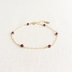 Garnet Bracelet, January Birthstone Bracelet, Bracelets for Women, Mothers Day Gift for Mom,  Delicate Bracelet Gold, Garnet Jewelry GB6B1