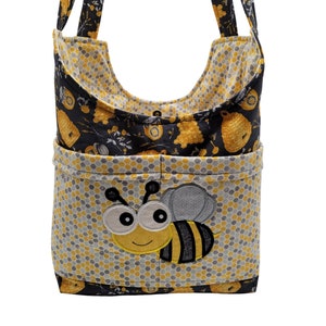 Bee Grateful Tote, Bee Lover Gift, Reusable Bag, Bee Tote, Bumble Bee, Bee Travel Tote ,Save The Bees