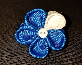 Blau & Weiß Revers Blume Pin, handgefertigte Herren Accessoire