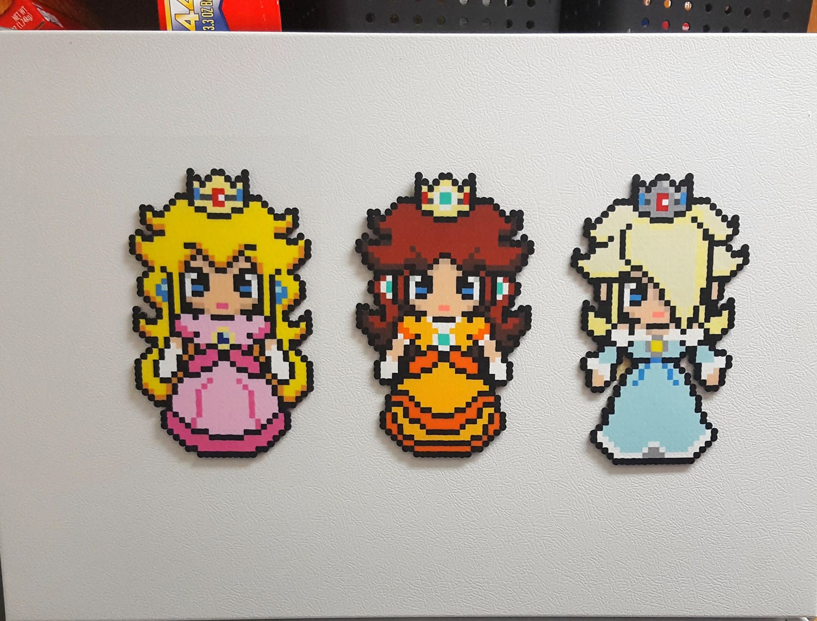 Princess Peach, Princess Rosalina, Princess Daisy, Super Mario Bros Perler,...