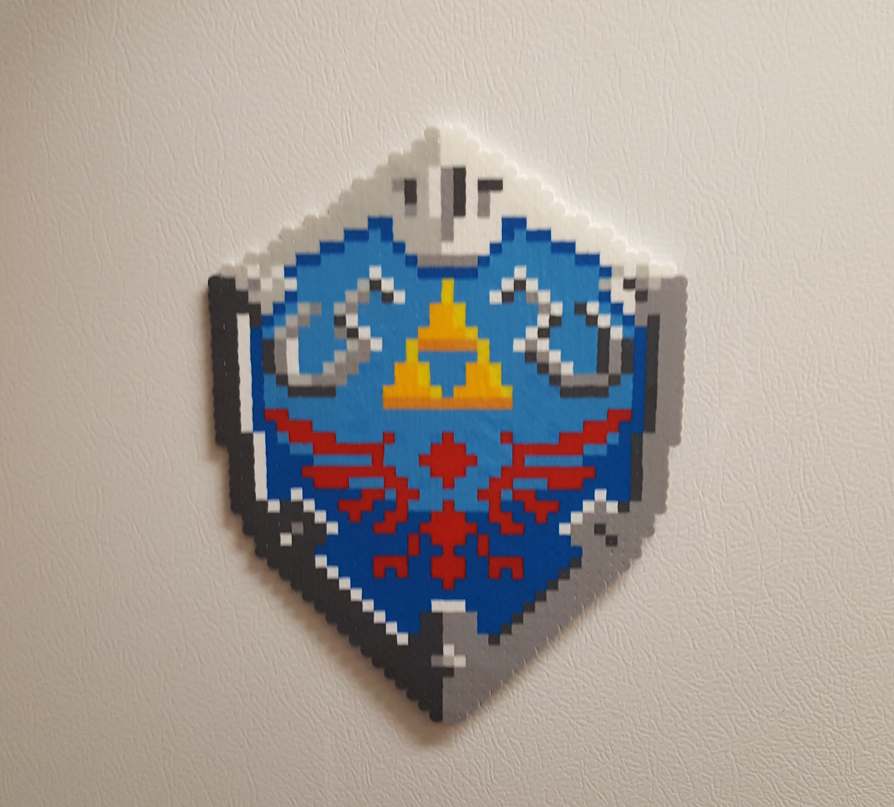 The Legend of Zelda Link Hylian Shield 4-in Magnet