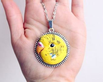Custom Budgie Necklace: Personalized Polymer Clay Parrot Portrait