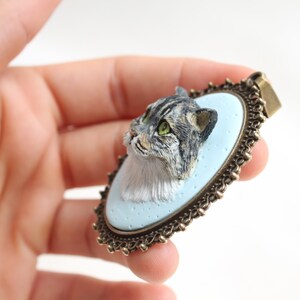 Custom cat jewelry, cat lover gift, custom cat portrait, personalized cat necklace, custom pet portrait, animal lover gift, pet loss gift image 3