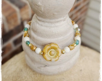 Czech Glass Beaded Flower Stretch Bracelet