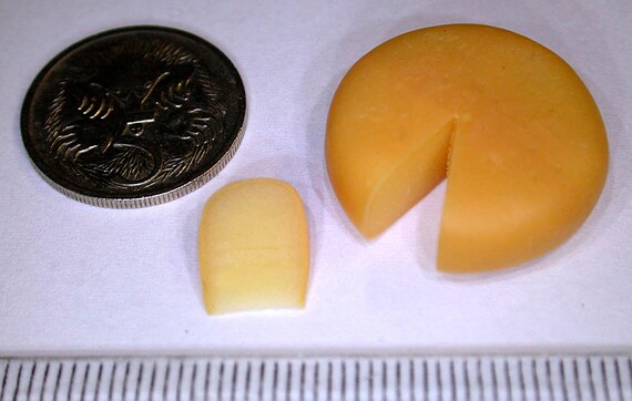 Dollhouse Miniatures Handmade Gouda Cheese Wheel Food 4