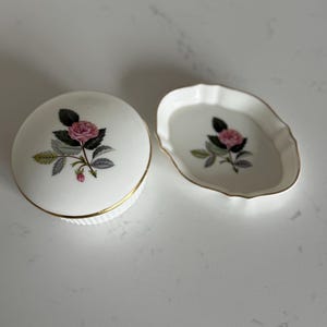 Wedgwood Hathaway Rose Trinket Box, Dish and Mini Vase Set – Vintage Bone China Made in England