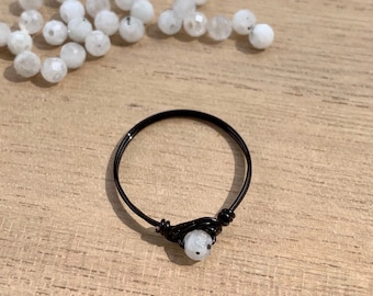 Wire Wrapped Rainbow Moonstone Ring, Minimalist Gemstone Bead Ring, Rainbow Moonstone Jewelry, Tiny Simple Wire Wrap Crystal Jewelry