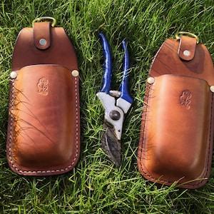 Garden Holster for Secateurs, Pruners or Pruning Saw - tough and long-lasting, hand made in the Uk from British leather