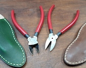 Pouch for Willow Side Cutters or Pruning Snips - tough and long-lasting, hand made in the Uk from British leather