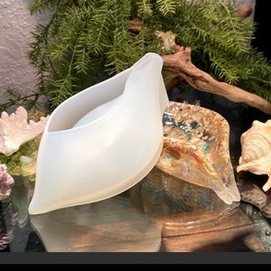 Silicone leaf soap dish mold, self draining soap dish, silicone mold, soap holder, dish