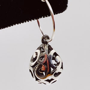 Silberohrringe, Spiralen, schick, zeitlos, Tropfen