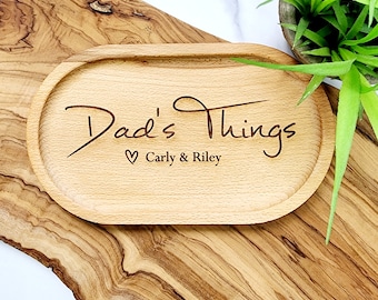 Bandeja de madera personalizada para valet: bandeja multiusos personalizada para papá, organizador de joyas y llaves, regalo para el Día del Padre, mesita de noche o bandeja de escritorio.