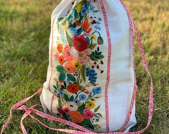 Floral And Muslin Drawstring Back Pack Size 14.5" x 17.5"